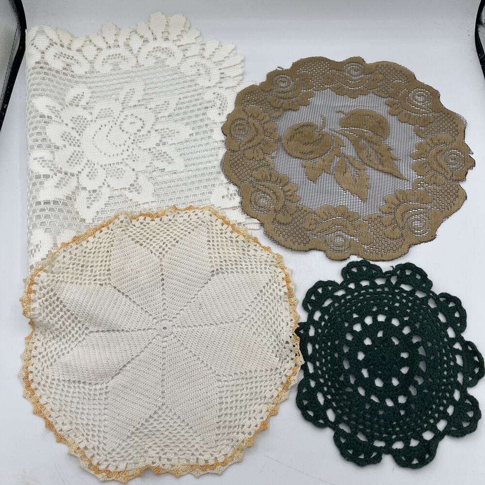 Vintage Doily Lot 4 Mixed Assorted Crochet Lace Table Linens